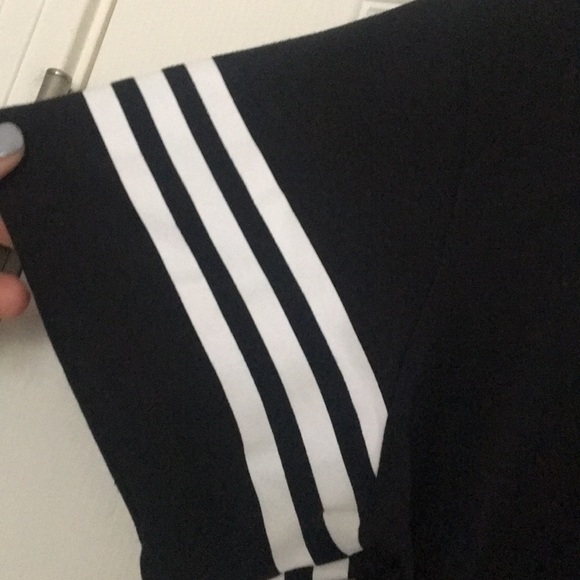 adidas shirt - Picture 3 of 4